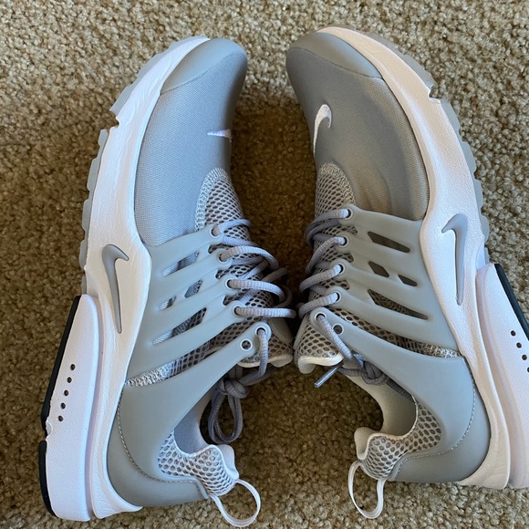 NWB | Nike Air Presto Essential - Picture 8 of 9